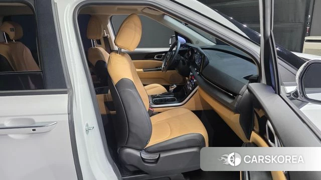 Kia Carnival 4th generation 2022 Белый из Кореи, фото 2