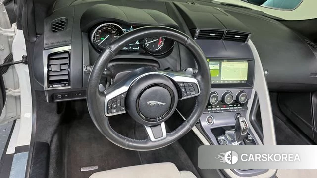 Jaguar F-TYPE 2018 Белый из Кореи, фото 2