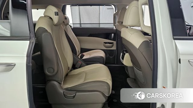 Kia Carnival 4th generation 2021 Белый из Кореи, фото 2