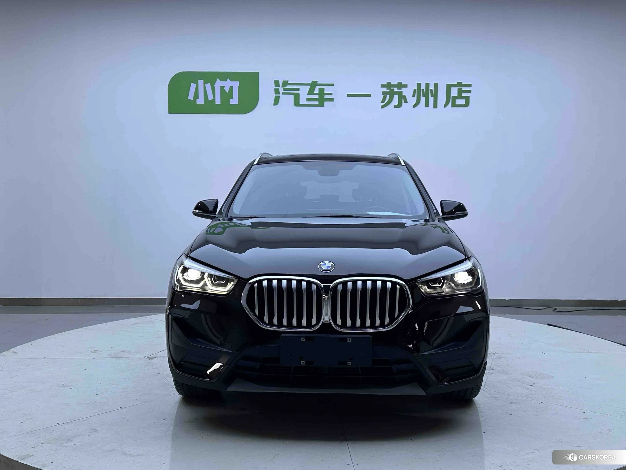 BMW X1 2021 Черный из Китая, фото 2