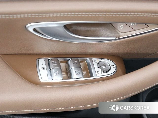 Mercedes-Benz E-Class W213 2023 Белый из Кореи, фото 2