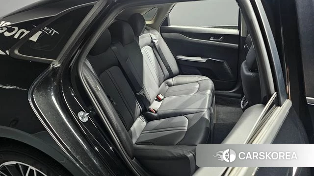 Kia K5 3rd generation 2021 Черный из Кореи, фото 2