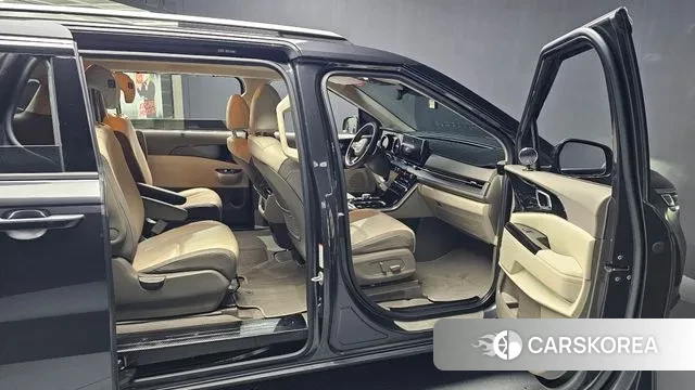 Kia Carnival 4th generation 2023 Серый из Кореи, фото 2