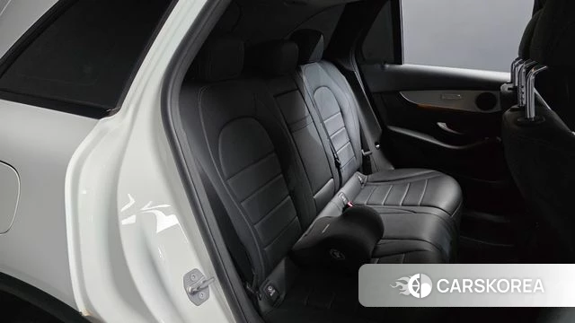 Mercedes-Benz GLC-Class X253 2018 Белый из Кореи, фото 2