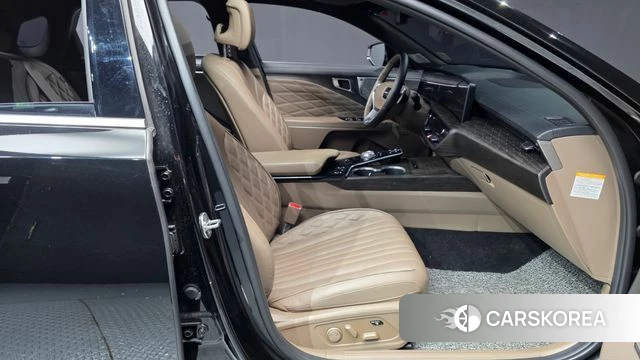 Kia K8 Hybrid 2022 Черный из Кореи, фото 2