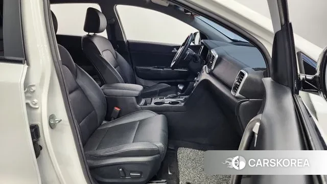 Kia Sportage The Bold 2021 Белый из Кореи, фото 2