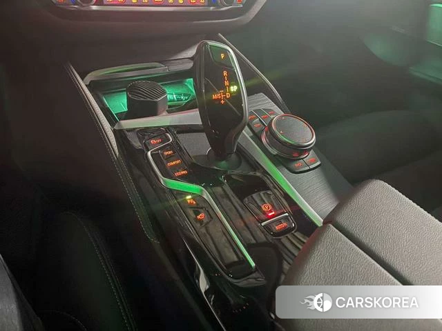 BMW 5 series 2024 Черный из Китая, фото 2