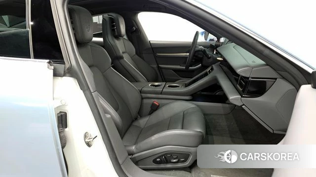 Porsche Taycan 2021 Белый из Кореи, фото 2