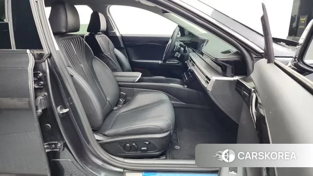 Hyundai Grandeur (GN7) 2023 Серый из Кореи, фото 2