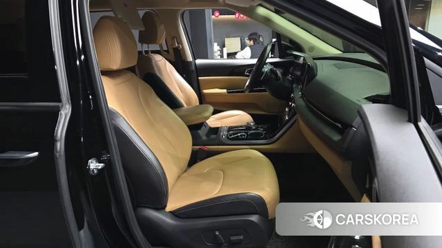 Kia Carnival 4th generation 2020 Черный из Кореи, фото 2