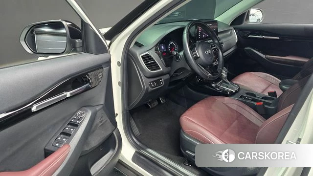 Kia Seltos 2021 Белый из Кореи, фото 2