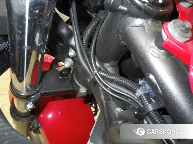 Проданный Honda CBR400R id 3949694 из Японии, фото 2