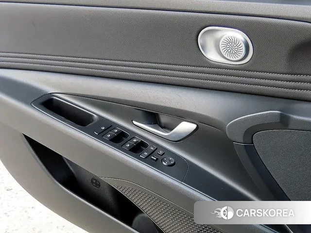 Hyundai Avante (CN7) 2021 Белый из Кореи, фото 2