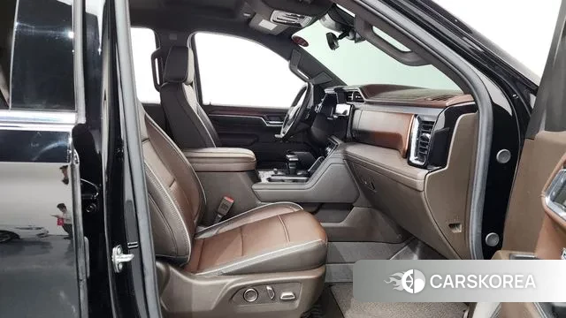 GMC Sierra 2024 Черный из Кореи, фото 2