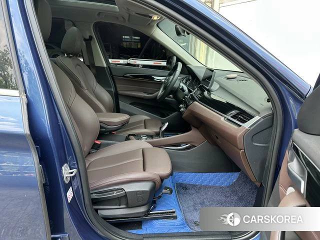 BMW X1 2021 Синий из Китая, фото 2