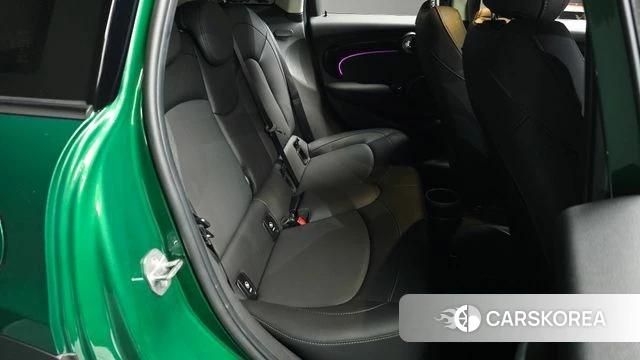 Mini Cooper 2022 Зеленый из Кореи, фото 2