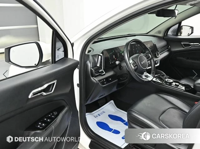 Kia Sportage 5th Generation Hybrid 2022 Белый из Кореи, фото 2