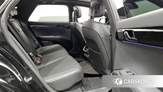 Hyundai Grandeur Hybrid (GN7) 2023 Черный из Кореи, фото 2