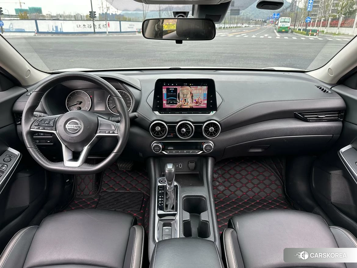 Nissan Xuan Yi 2023 Белый из Китая, фото 2