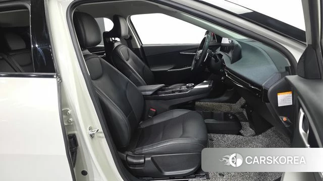 Kia EV6 2021 Серебристо-серый из Кореи, фото 2