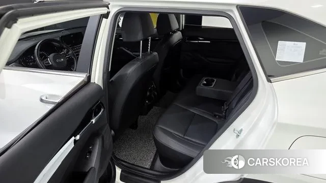 Kia Seltos 2021 Белый из Кореи, фото 2