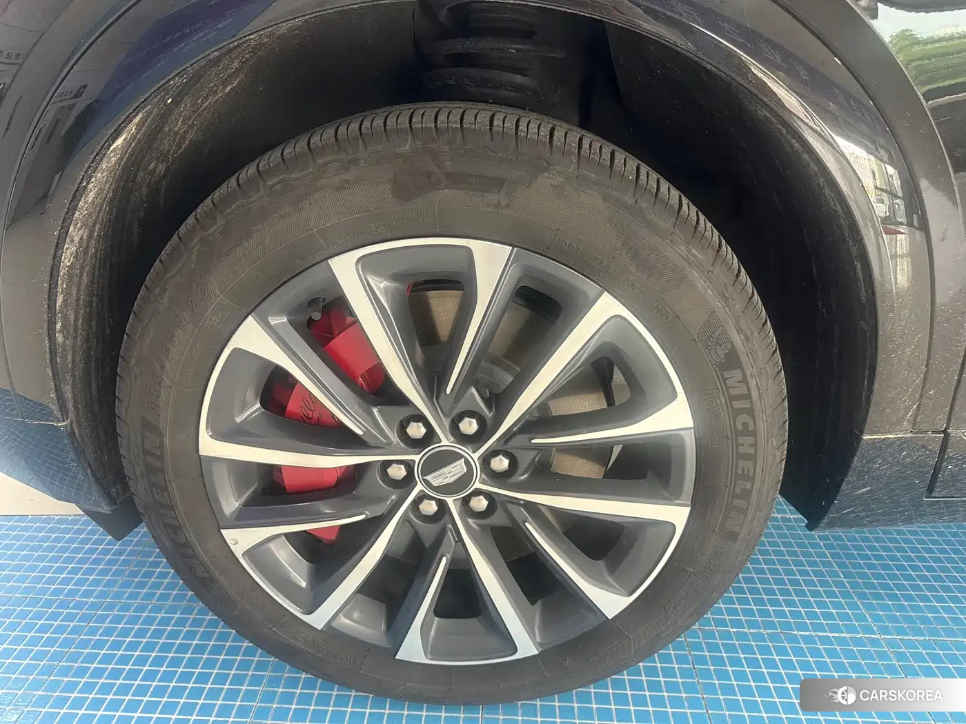 Cadillac XT5 2024 Черный из Китая, фото 2