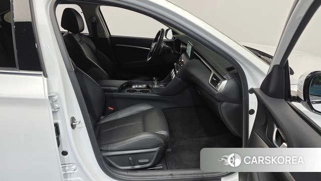 Genesis The New G70 2021 Белый из Кореи, фото 2