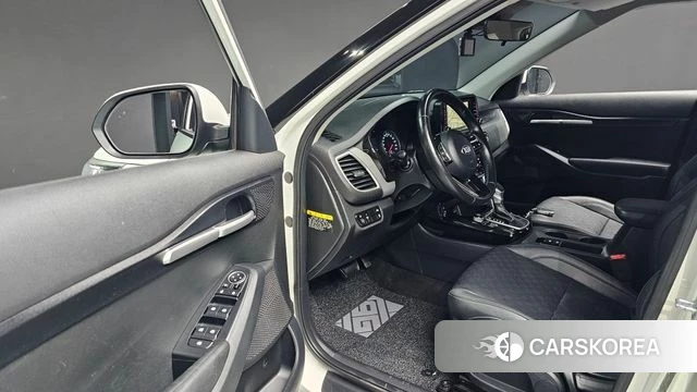 Kia Seltos 2020 Белый из Кореи, фото 2