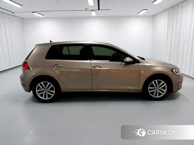Volkswagen Golf 2019 Желтый из Китая, фото 2