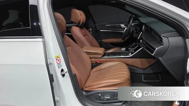 Audi A6 (C8) 2020 Белый из Кореи, фото 2