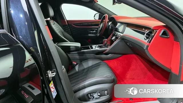 Bentley Flying Spur 3rd Generation 2020 Черный из Кореи, фото 2