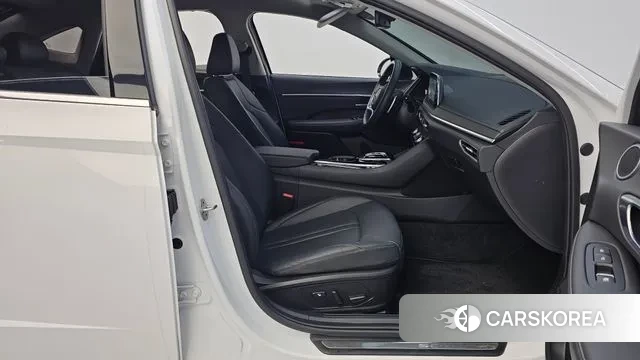 Hyundai Sonata (DN8) 2022 Белый из Кореи, фото 2