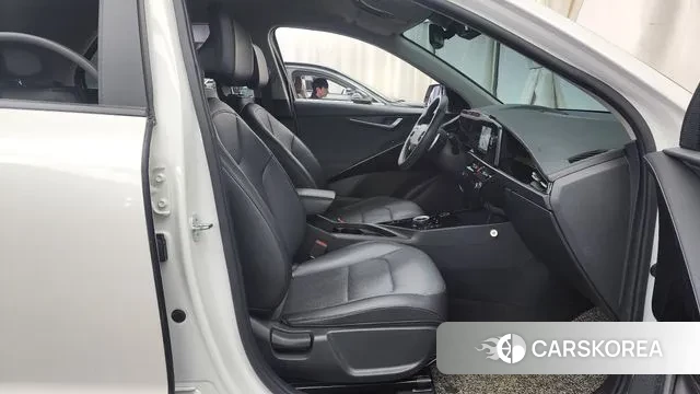 Kia Di Ol Nu Niro 2022 Белый из Кореи, фото 2