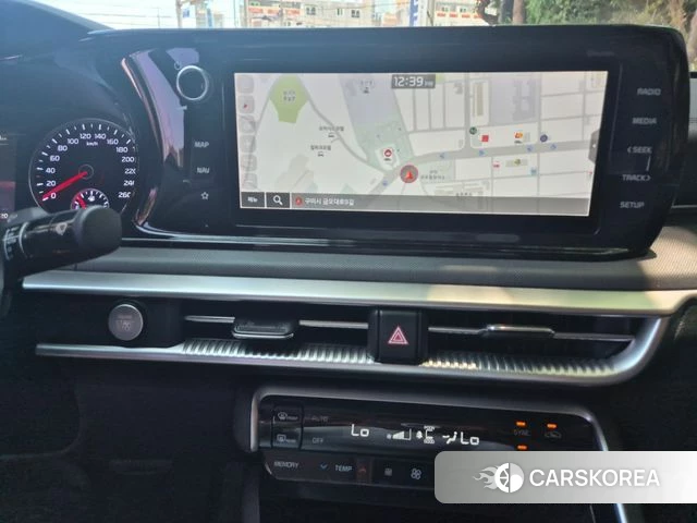 Kia K5 3rd generation 2021 Черный из Кореи, фото 2