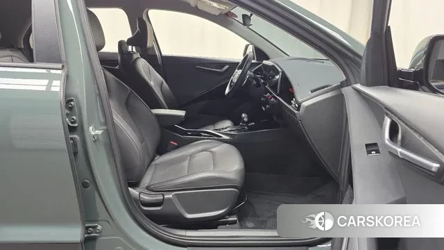 Kia Di Ol Nu Niro 2022 Зеленый из Кореи, фото 2