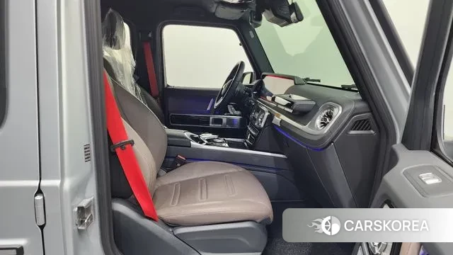 Mercedes-Benz G-Class W463b 2023 Серебряный из Кореи, фото 2