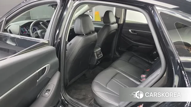 Hyundai Sonata Hybrid (DN8) 2022 Черный из Кореи, фото 2