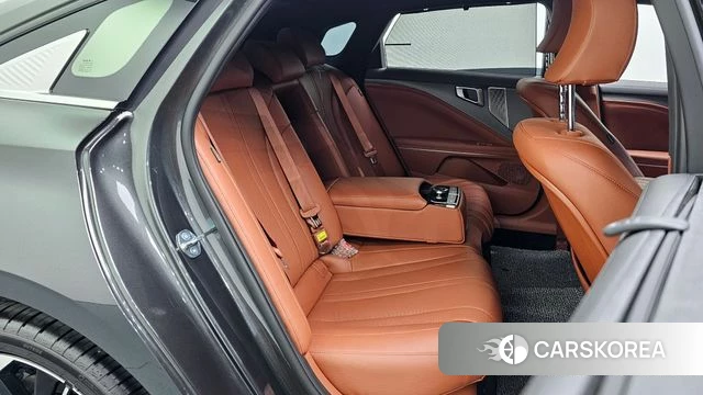 Kia The New K8 Hybrid 2026 Серый из Кореи, фото 2