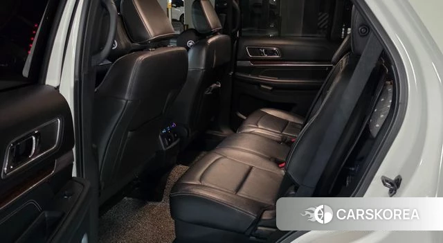 Ford Explorer 2018 Белый из Кореи, фото 2
