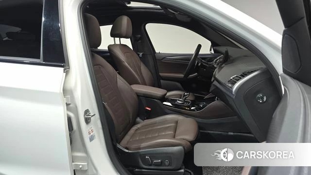 BMW X4 (G02) 2024 Белый из Кореи, фото 2