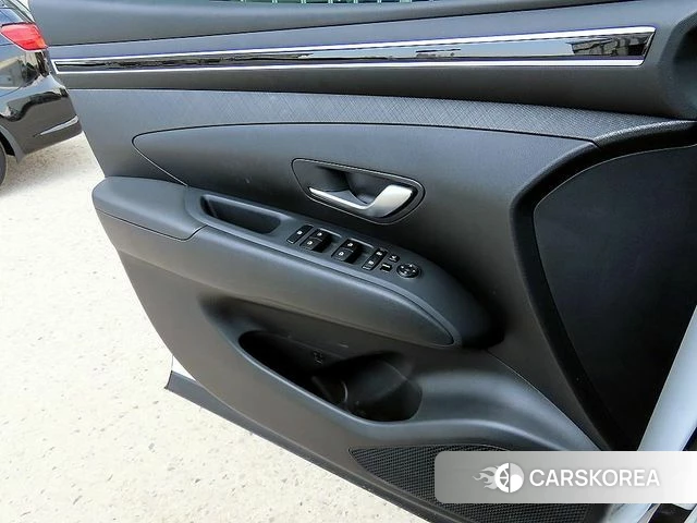 Hyundai Tucson (NX4) 2021 Белый из Кореи, фото 2