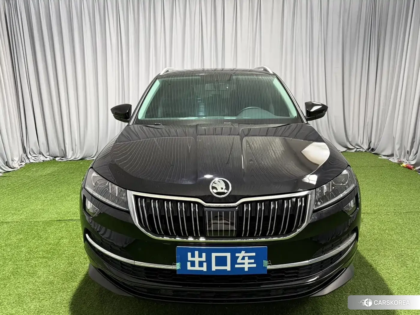 Skoda Karoq 2023 Черный из Китая, фото 2