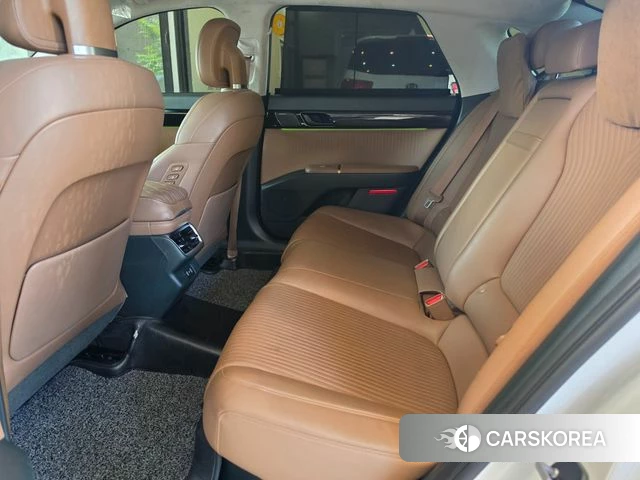 Hyundai Grandeur Hybrid (GN7) 2023 Белый из Кореи, фото 2