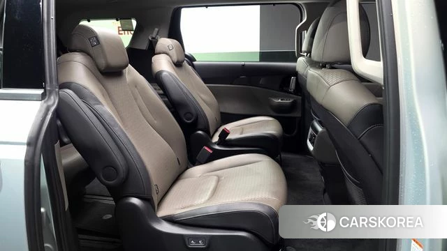 Kia The New Carnival 4th Generation 2024 Цвет галактики из Кореи, фото 2