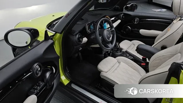Mini Cooper S Convertible 2022 Светло-зеленый из Кореи, фото 2