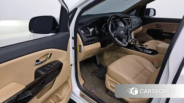 Kia The New Carnival 2020 Белый из Кореи, фото 2