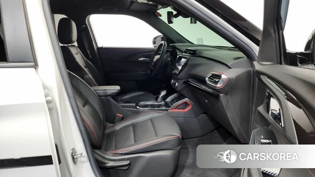 Chevrolet (GM Daewoo) Trailblazer 2022 Белый из Кореи, фото 2