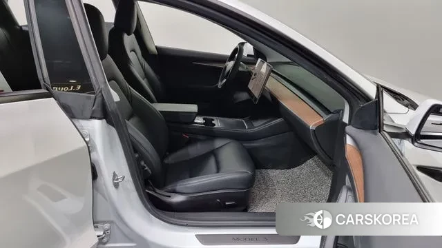 Tesla Model 3 id 2884830 из Кореи 2