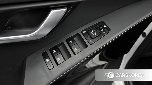 Kia Di Ol Nu Niro 2022 Белый из Кореи, фото 2