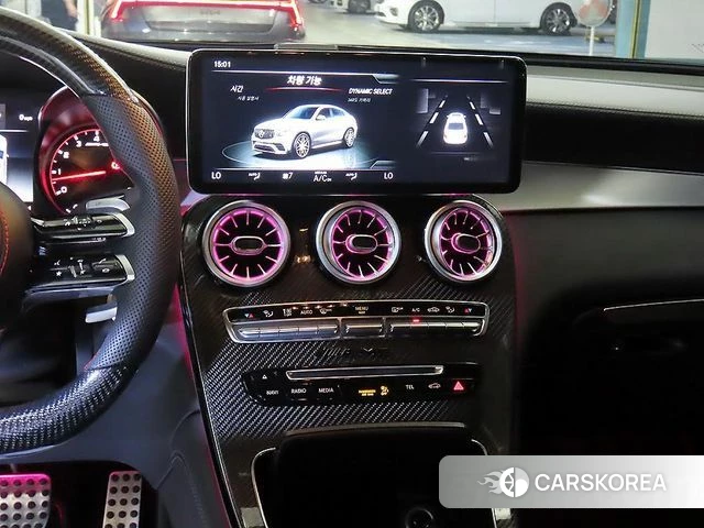 Mercedes-Benz GLC-Class X253 2019 Белый из Кореи, фото 2